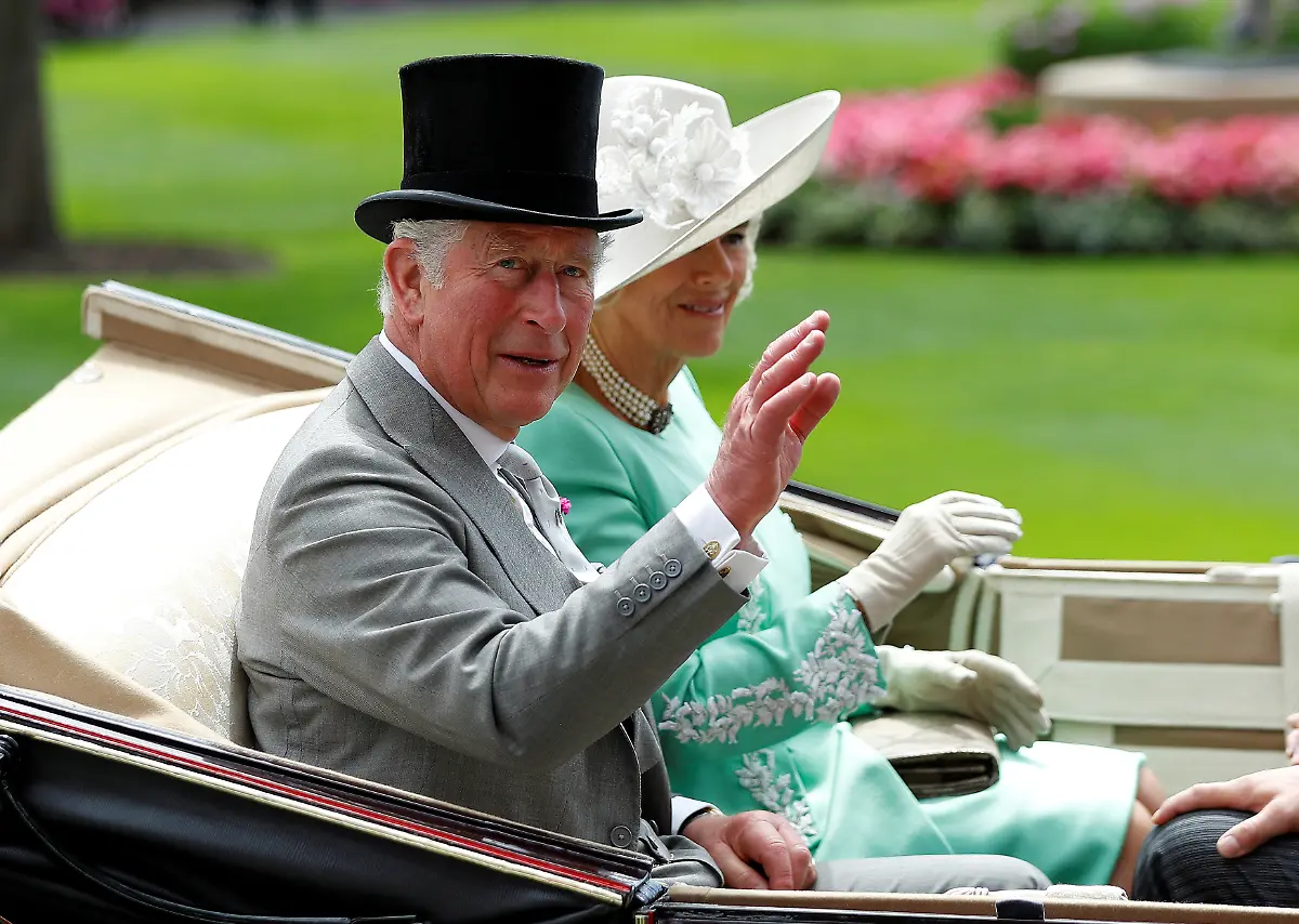 4851b5fcca4ce6ffaecf0e6c1d151b23