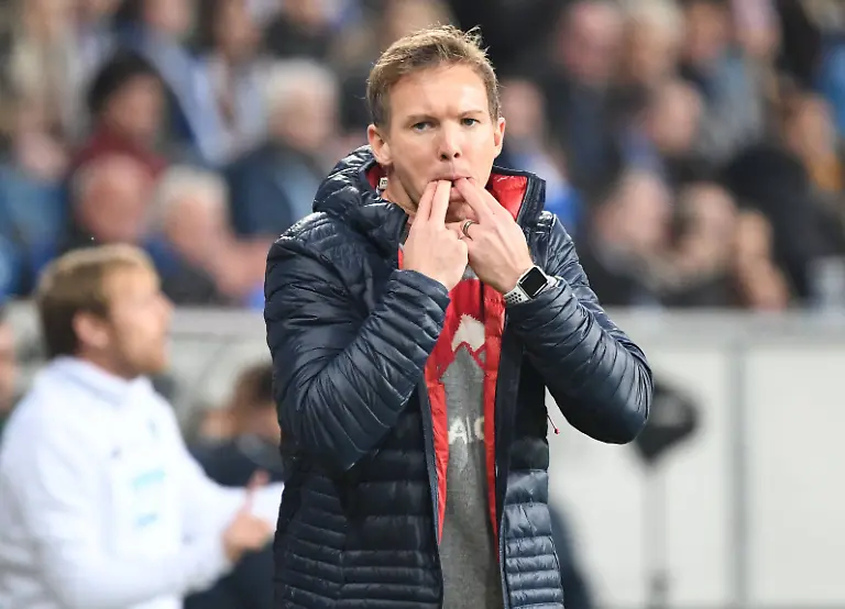 e5ae572d3efaf6be41a27bbe24ed154b