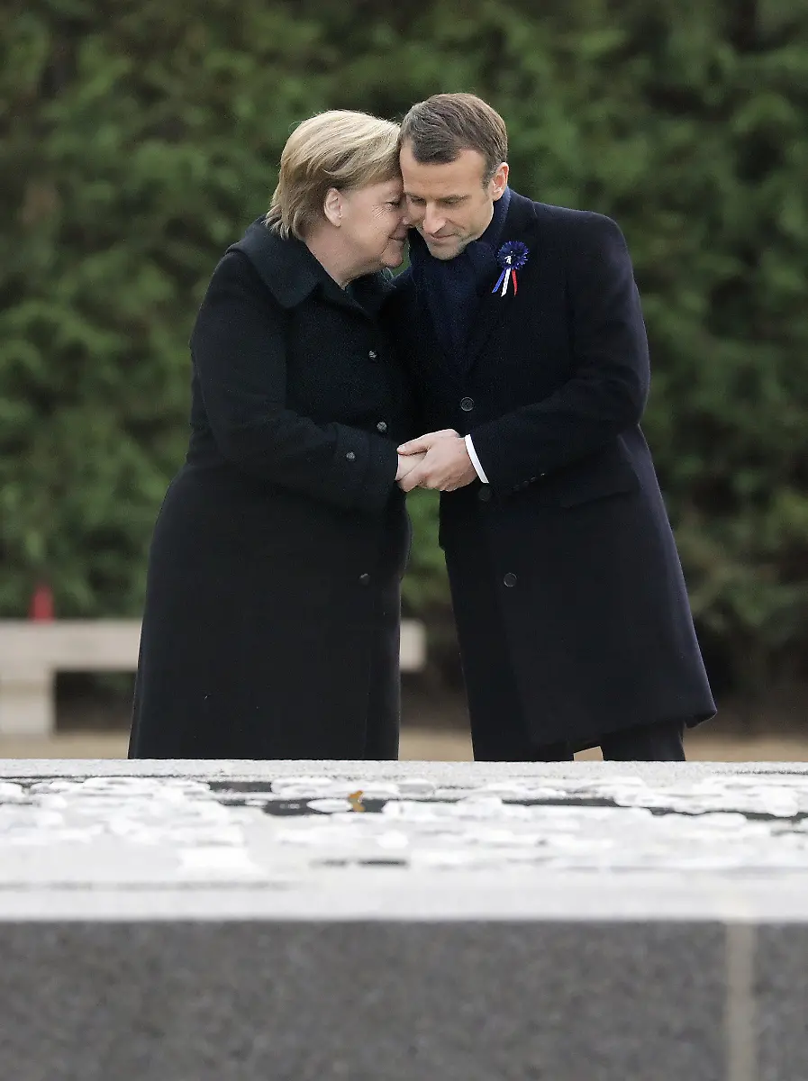 34b874ae30db487a68923bae7964dff9