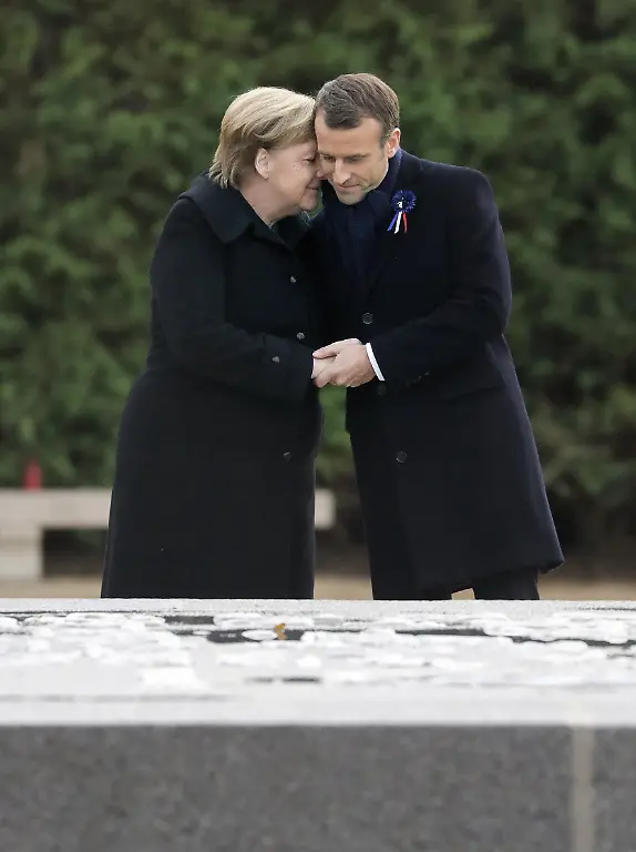 34b874ae30db487a68923bae7964dff9