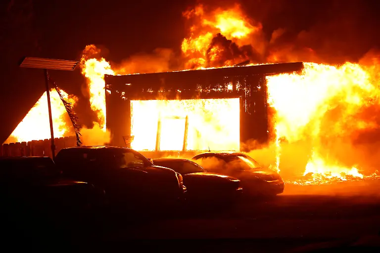 271adb21774bb8527d6e0a98bea595f2