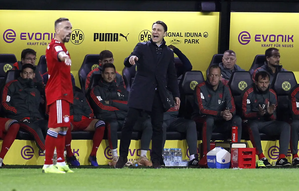 86a9fbd831c4208ab807697ff6124492