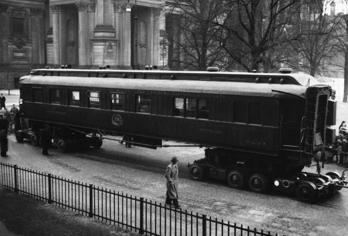 76f2a3ff0bbbd4f6ba274e3c01865573