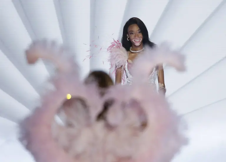 7f48a9ab65f774507d3fb00c6a114bff