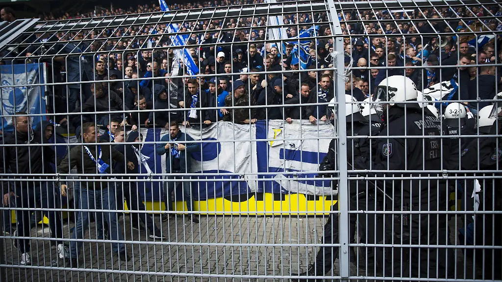 b2463e88bafaf70fa41fcae623ad76dd