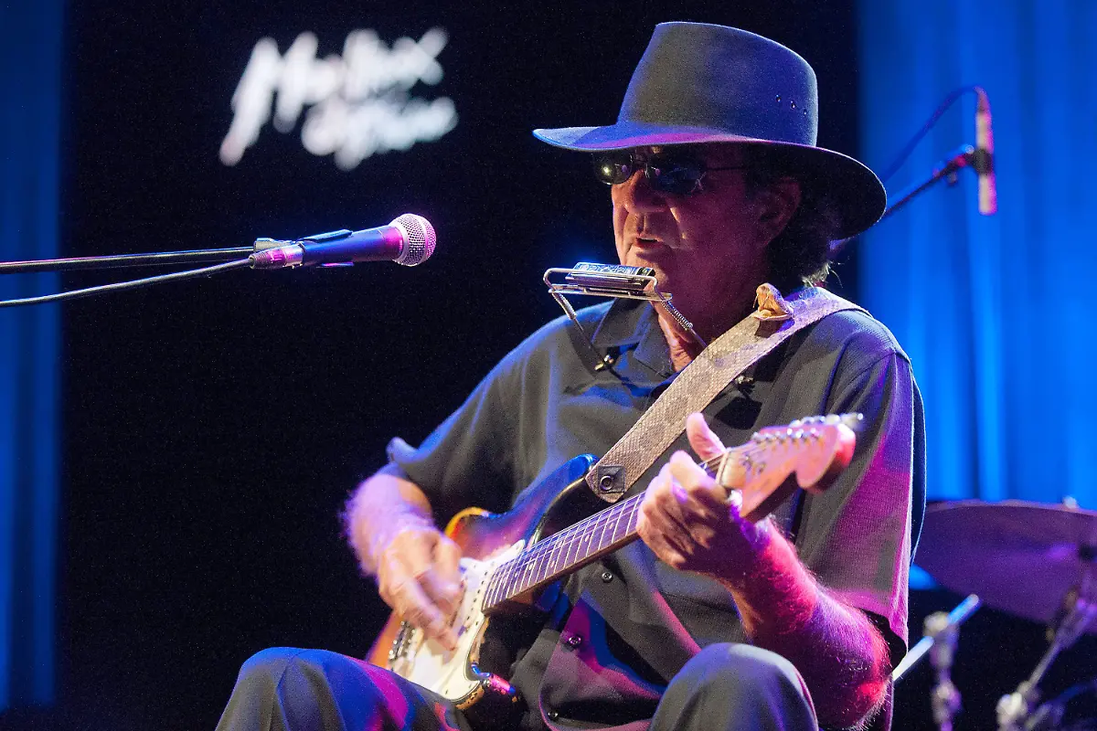 13ec9a198f7401b68841610e5fe2851e