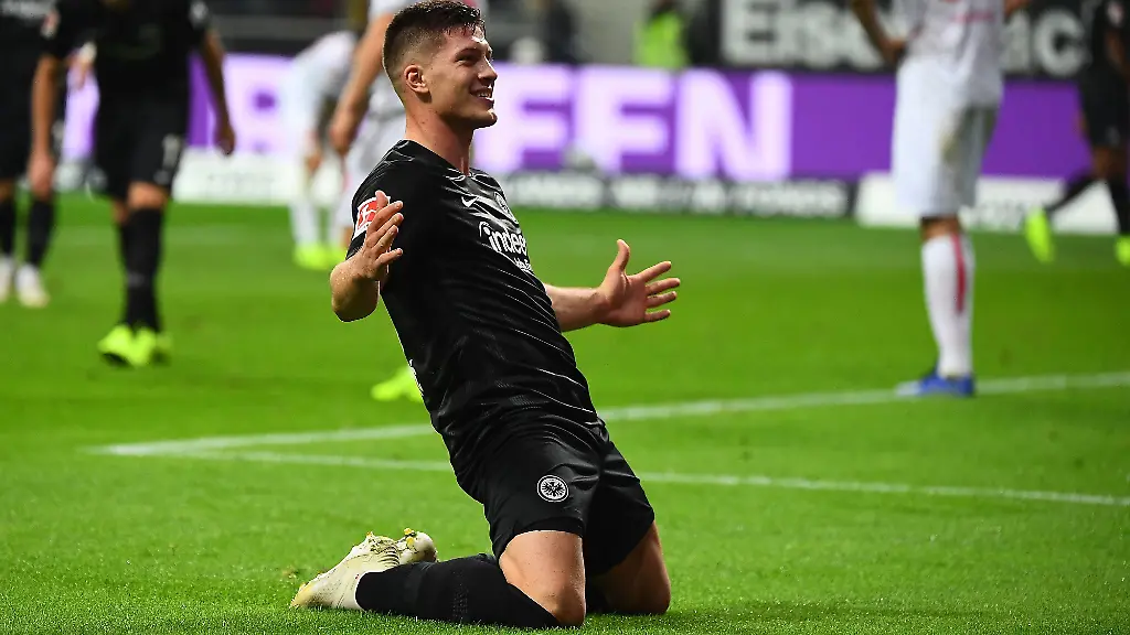 b81f0405f1e8b1ae70145898f5e9cb99