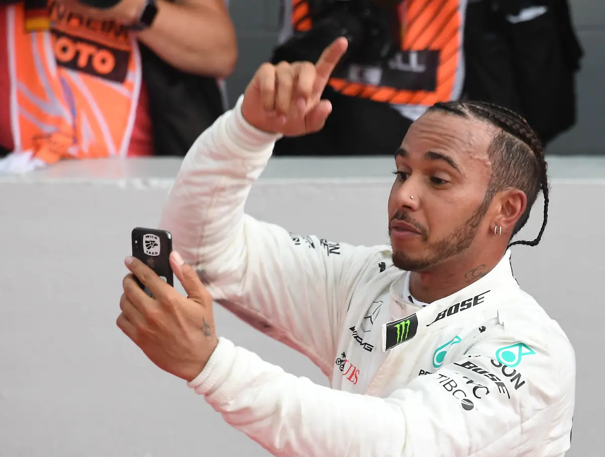 7f64686dd0ab395ddae909102a20cbb3