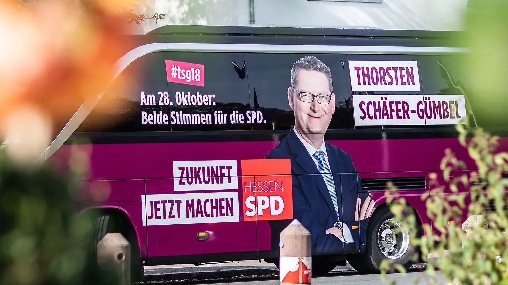 82d6d082e418fbdc270920acc4dba140