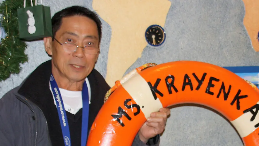 33653814-15393366330-r