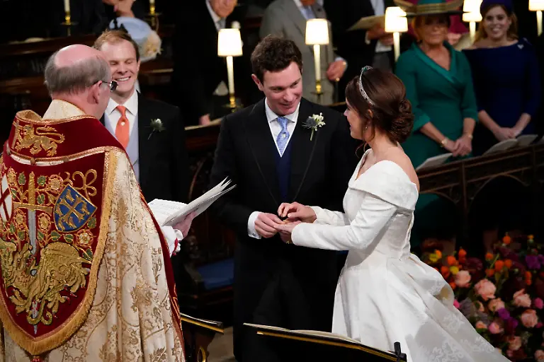 740b140f9e25ff7d4f589ae0597ba376