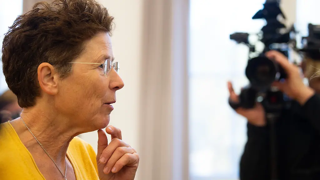 d1ac532dd1dc692c9bf3f5962a29d25b