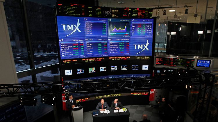 Die kanadische Entsprechung der Frankfurter Dax-Anzeige: Pressekonferenz im TMX-Medienzentrum in Toronto.