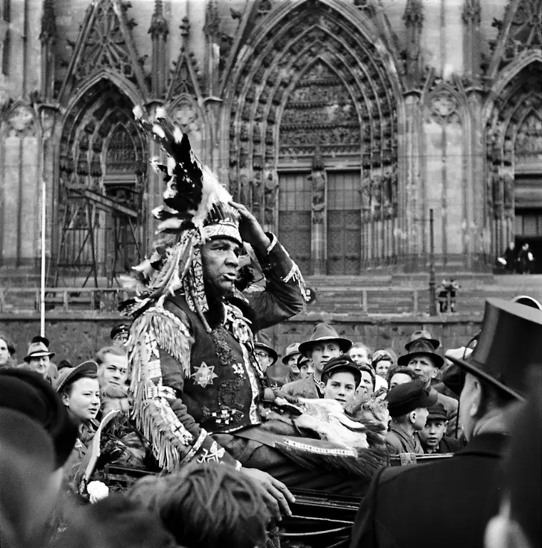 Ankunft-Schauspieler-Hauptbahnhof