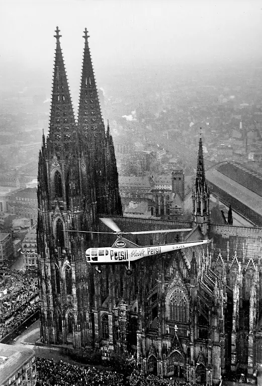 Dom-Hubschrauber-Rosenmontag-1954-1