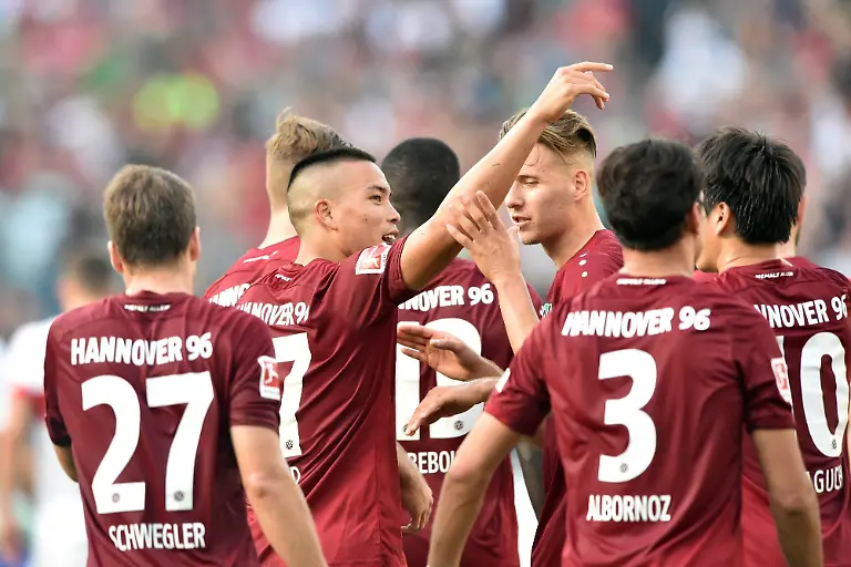 9b8cfe83e2664213a72c97059da0b41e