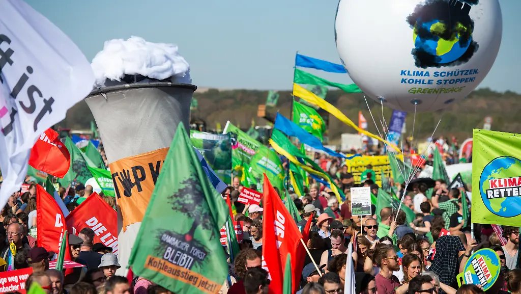 49a1feb5c6cbe4304a8027df501a0762