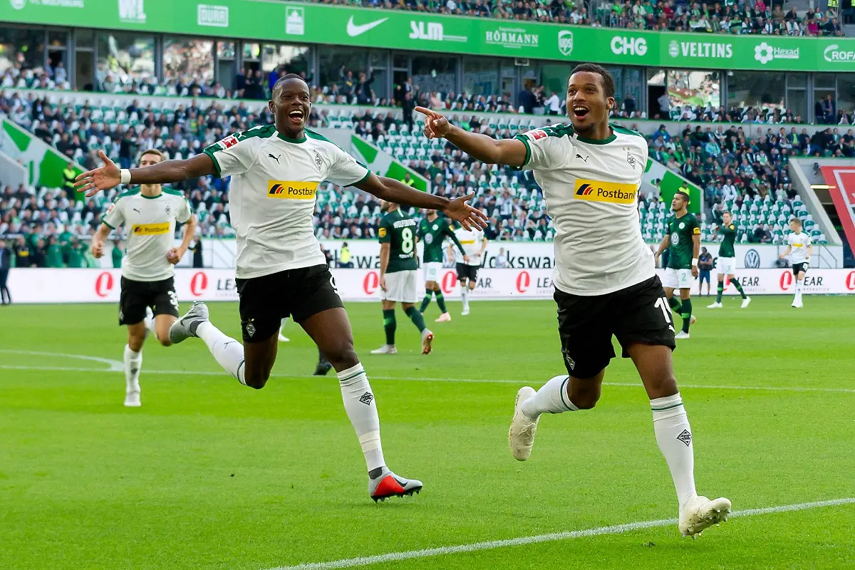 9359af1aff0615928597e66a2340e24c