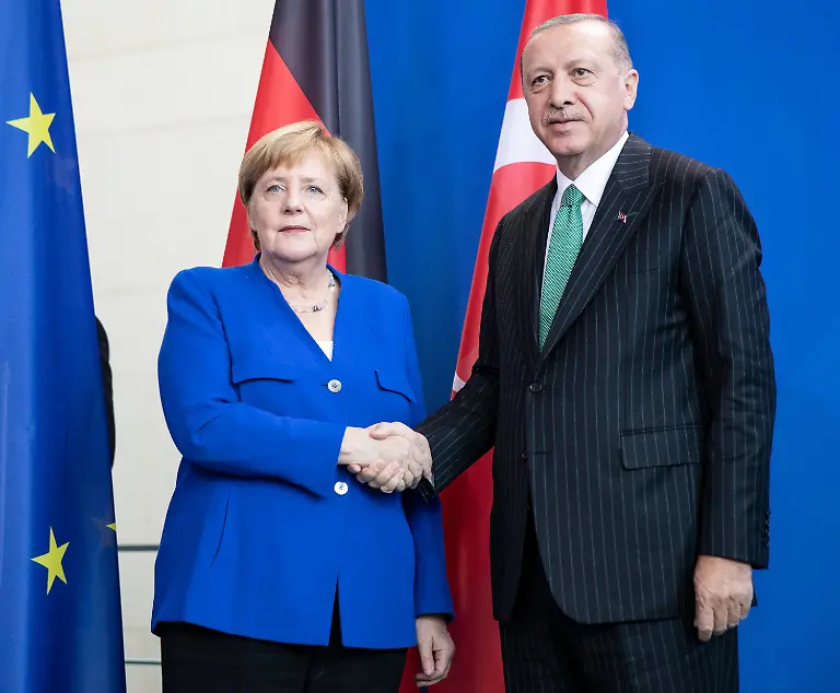 68d4083ea8ef3d531f20d85e29f8830f