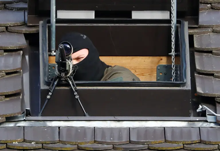 9630239c159e777832b215efc24137e3