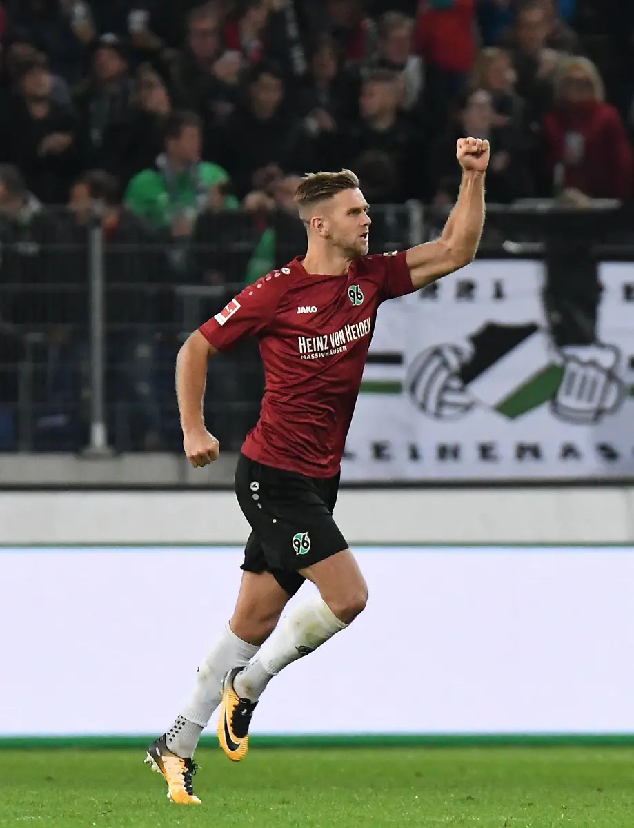 d57b4a6b16ace6d8df3a193e7d7f79e5