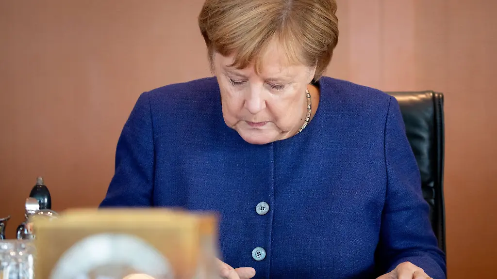 920a7c7f4f76f4fca747efb4f1b56d43