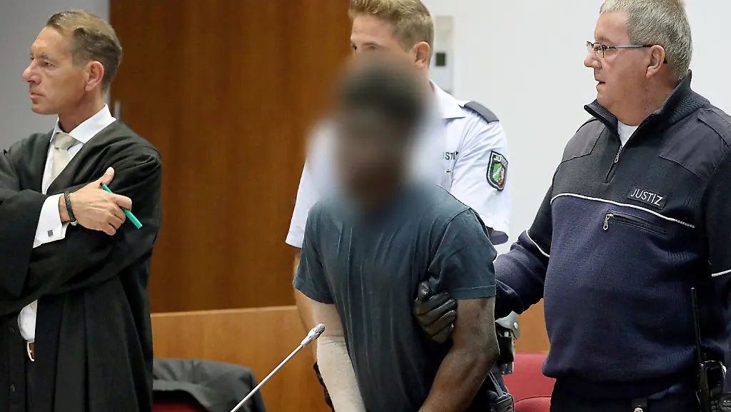 9c01b630ae2eb6faee0a85f85591daa8