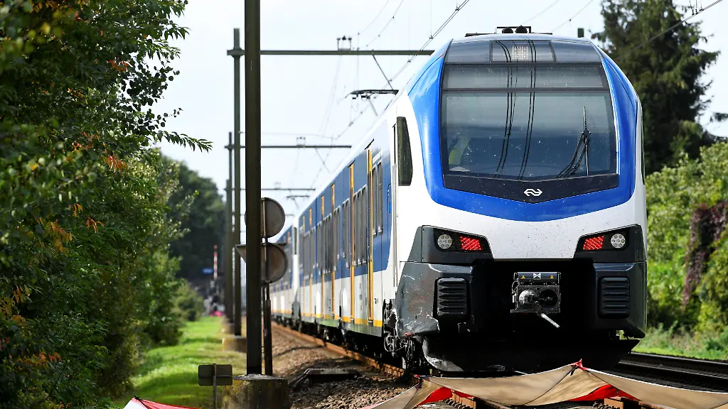 68dc4790ef17002fb458f86155731d18