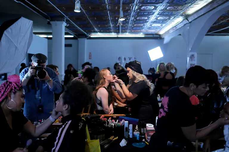 37c2d842d679dbada59dfe13a9310a38