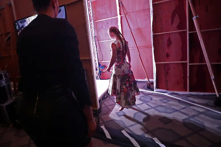 dcd127868888412b7cd3e5294e253006