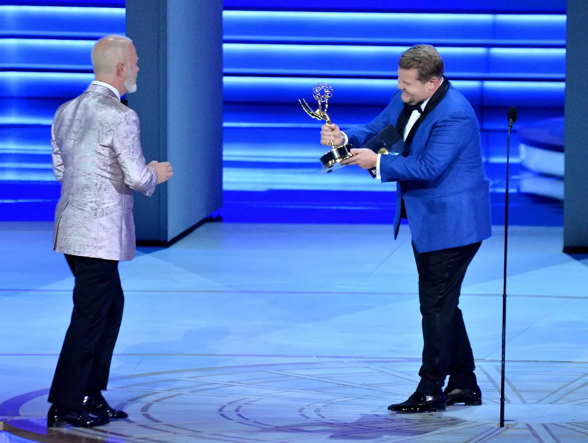 f5295c7e8486a51e59c8d3e731ba56c5