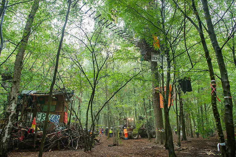 cc5f93ab04de25e9cb96599aee2ec66c