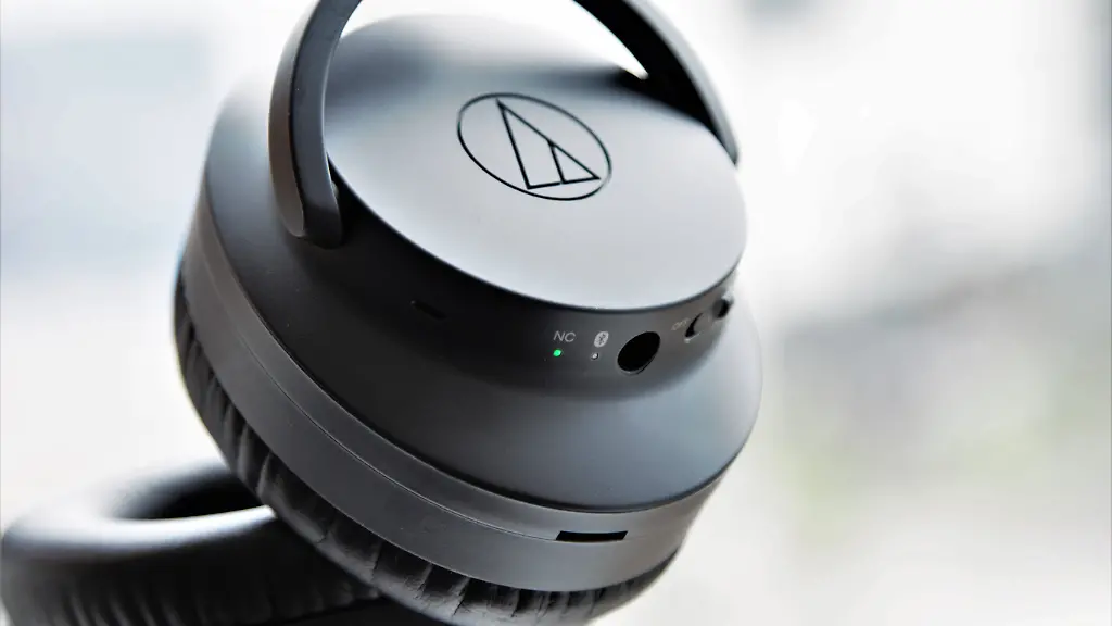 Audiotechnica-ATH-ANC700BT-2