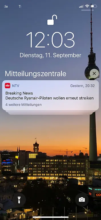 Mitteilungen-gestapelt
