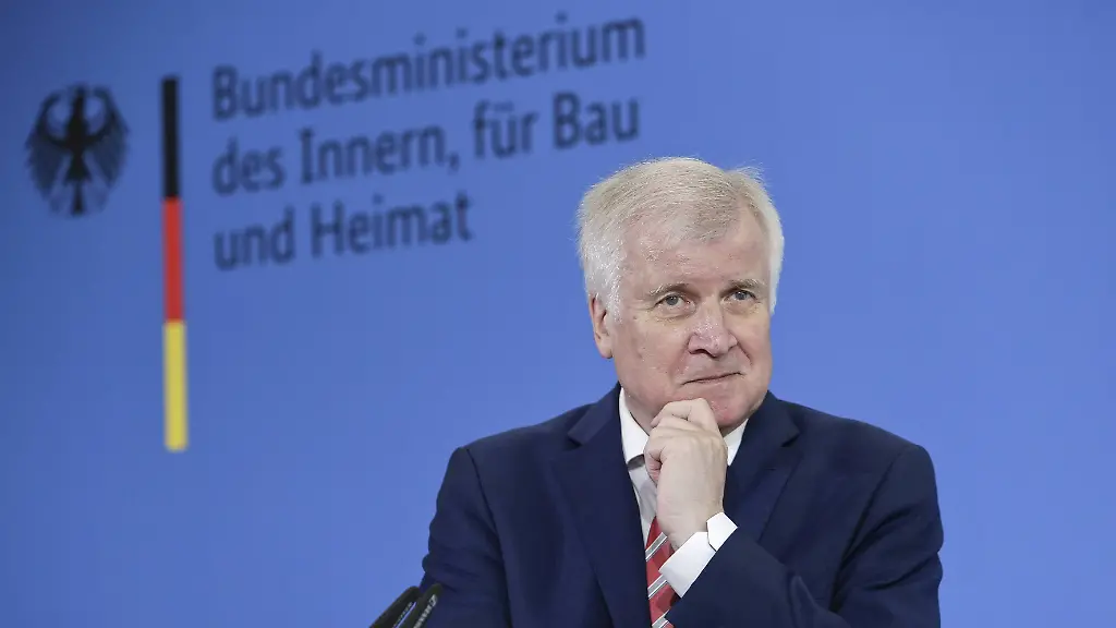 85f541a5946e16a0c4fe5db3bbe36df8