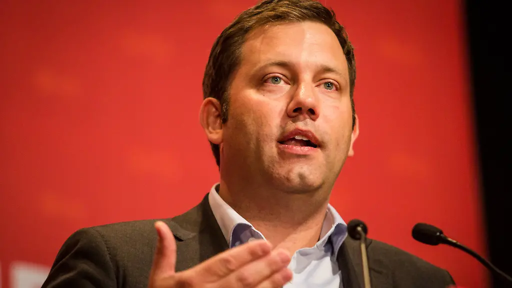 4d845c821b50611ccbbd213717131b54