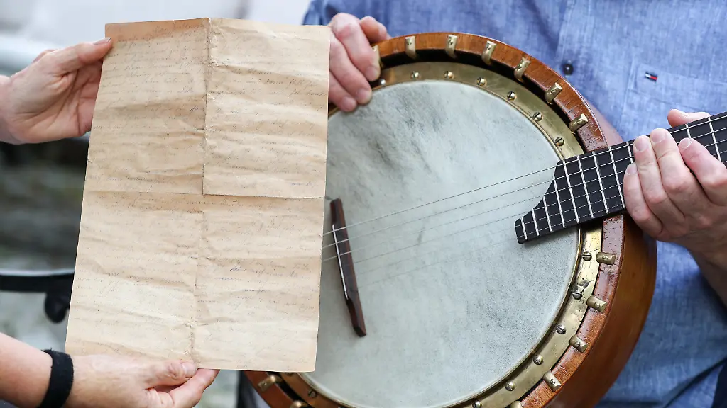 1f01fe87117aa436bb23867073cc11b4