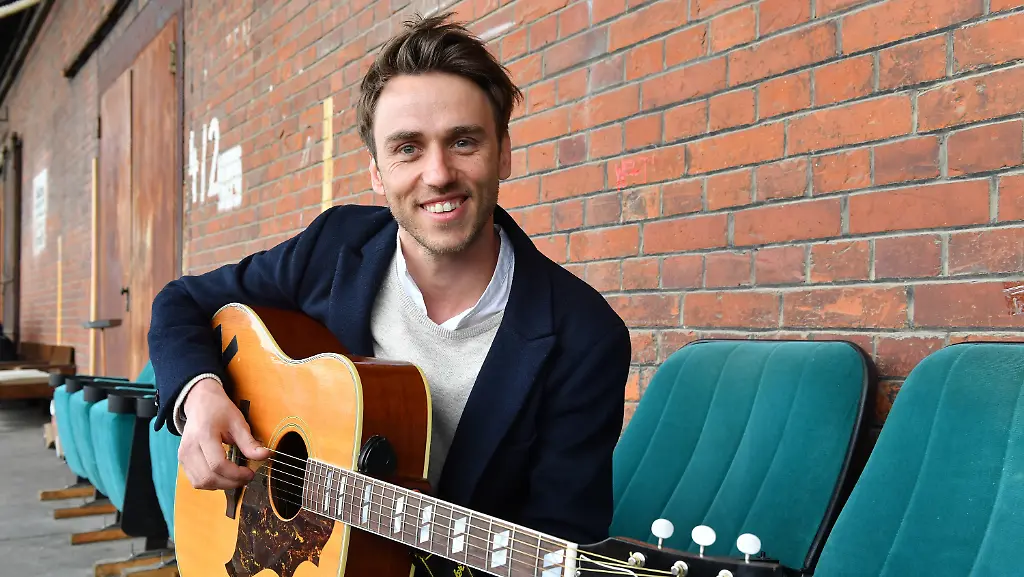 eaafa282c5a0810ce310de5b6cde95a3