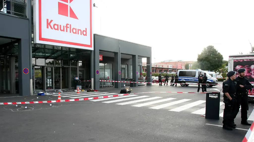 8d94d8e103f092f5a913dc7032eb170c