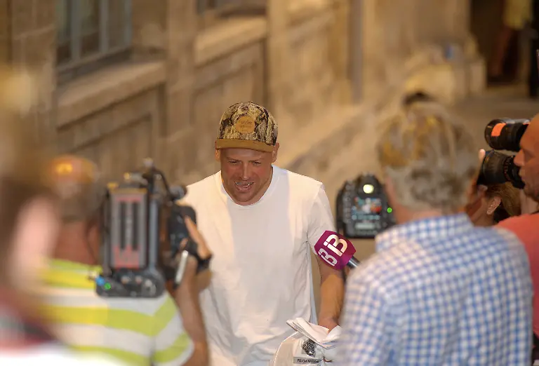 1897dff5970a26e1600c1d8fc83b1093