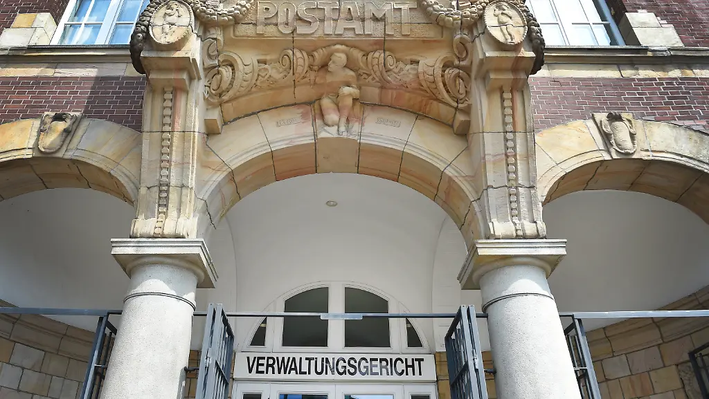 ea6dfe88ac73c753a2aa6b9ee0853d38