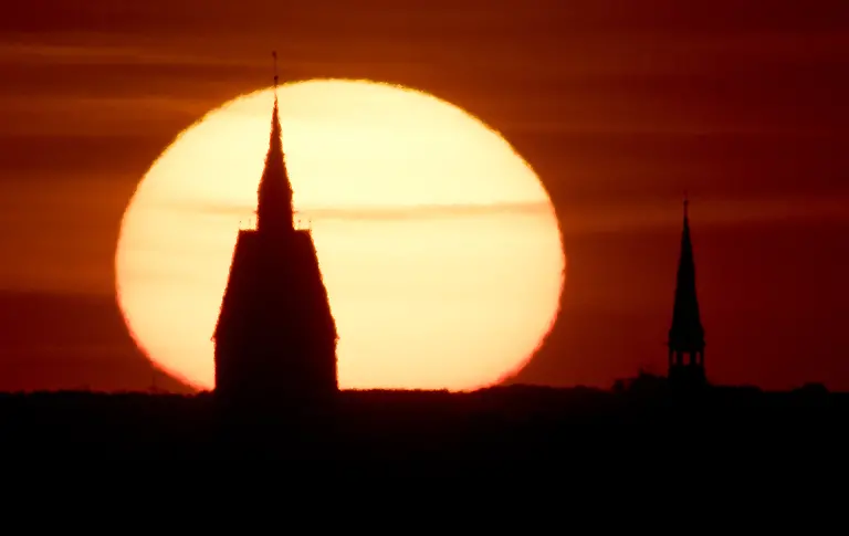 fa9c3822c79f4ae6af82da6b766e1477