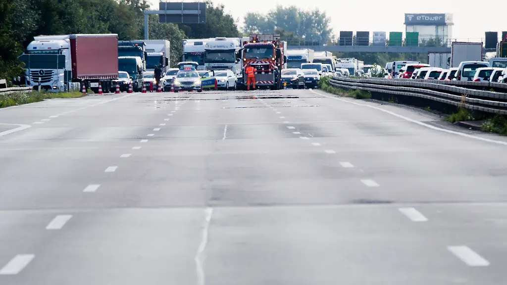 077bcb2fd359929ed37e6abd37fdfabd