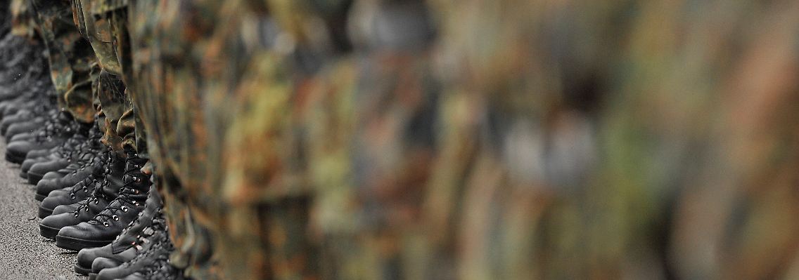 Eine Wiedereinführung der Wehrpflicht würde zu "gewaltigen Aufständen" führen.