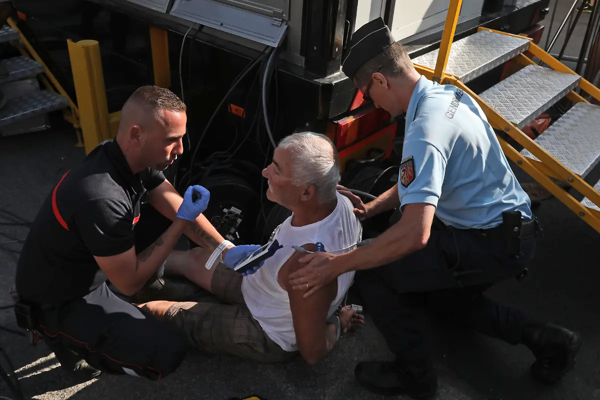 6b77cb7fe47d30760b255536624c376d