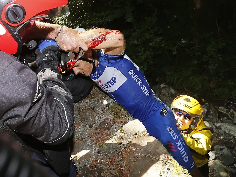 5f85dfae32310e0cdf893d4a271b238e