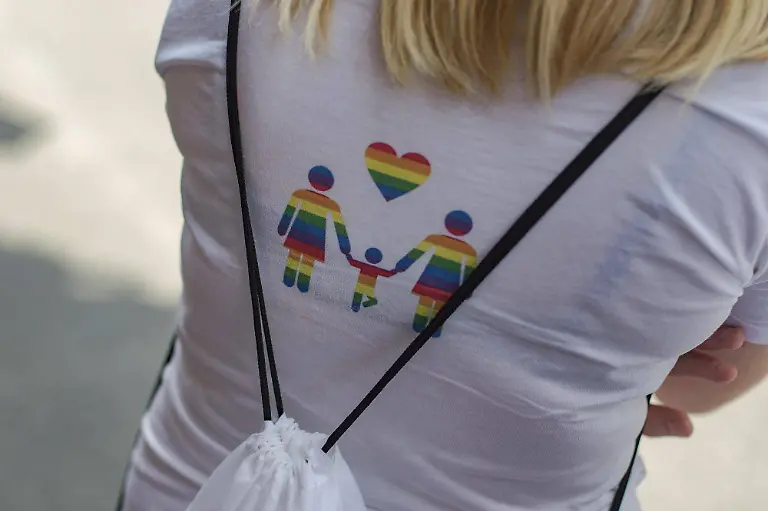 f811d7a57eed7e4515c557c7410f1ef7