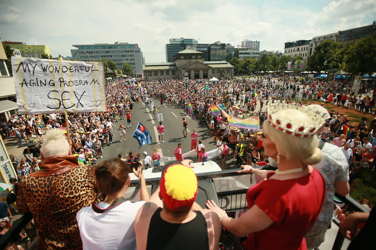 c30e81a7e71e2c1983f56995c742d03d