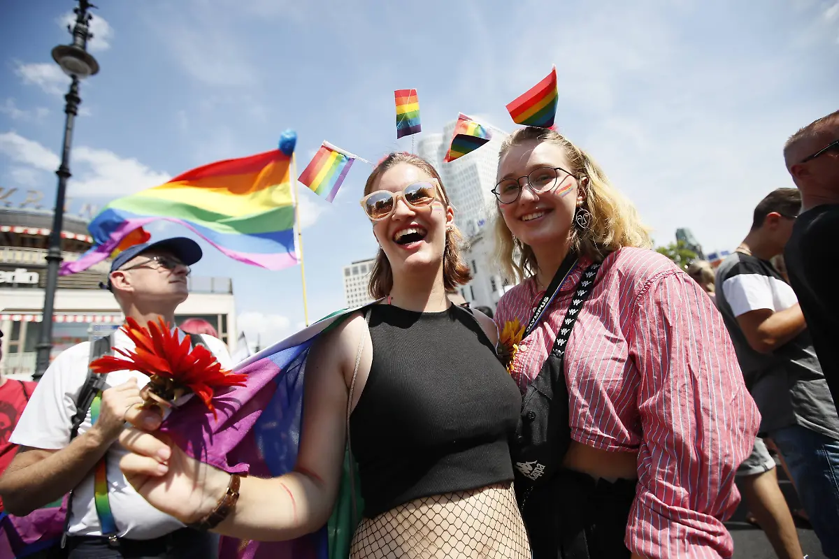 f8ff106cb01fabad049c682b3e9aa5ed