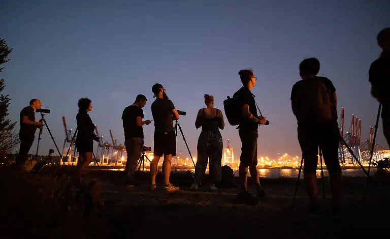 1826bacbf796b8a8bcec775c69efc9d5